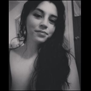 Meet your Posher, Krystal miranda